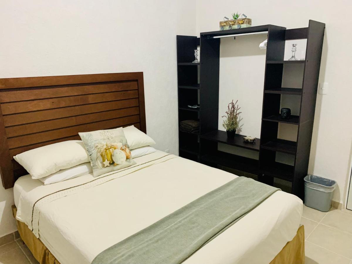 Franks House Luxury Apartment "Shared House" Cancún Exterior foto